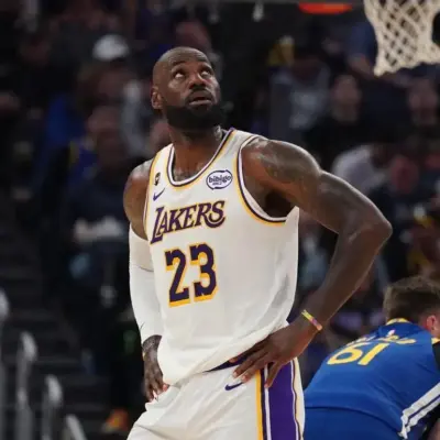 LeBron Keeps Lakers Dream Alive at Forty One